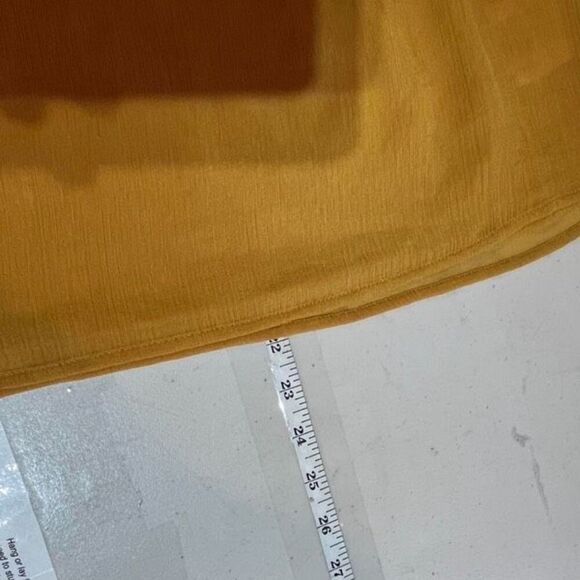 NWT Set of 2 Old Navy Women's Floral Ruffle Trim Smocked Blouse Red Gold Size XS - Picture 10 of 16